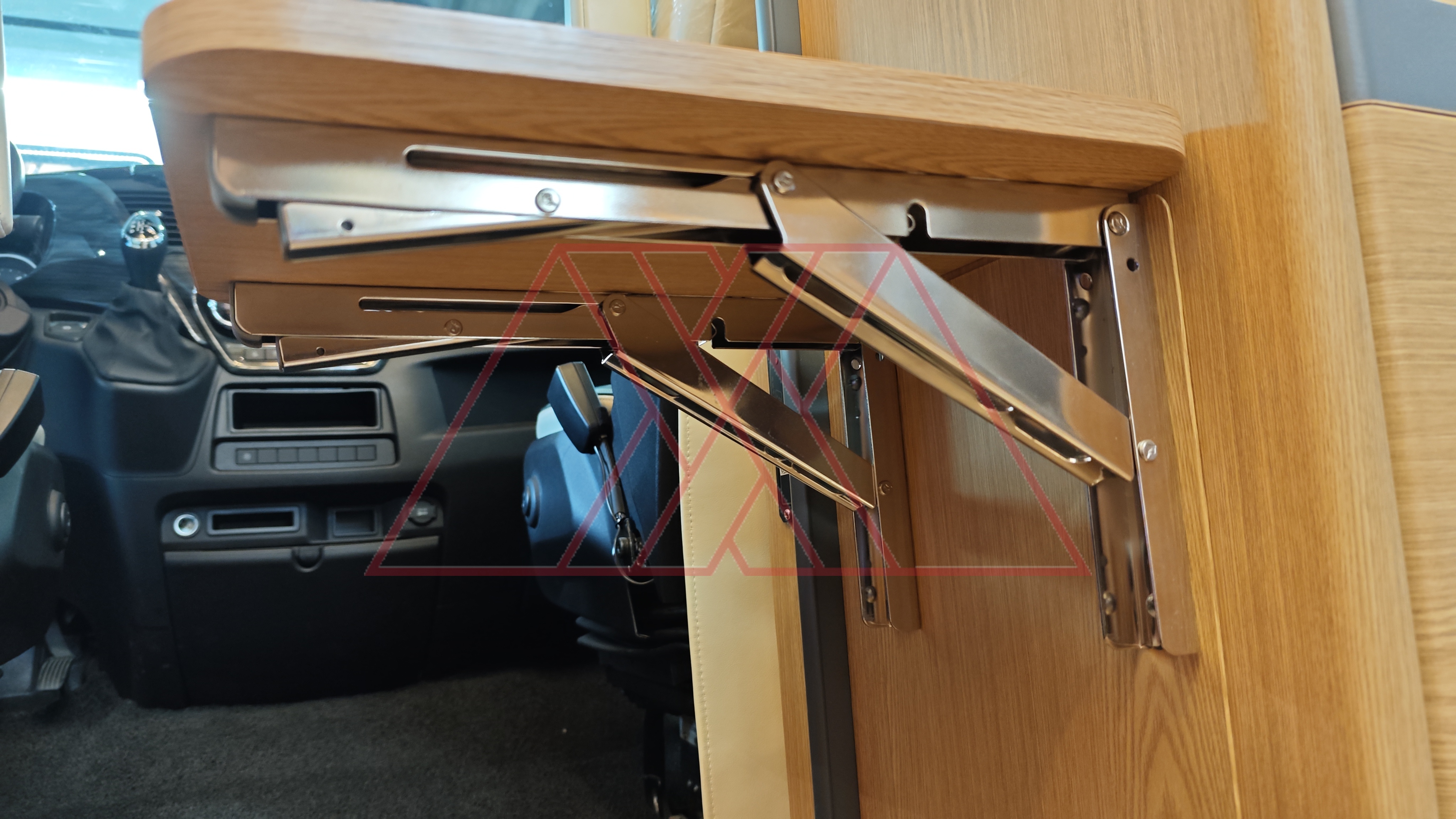 Decorative shelf supports