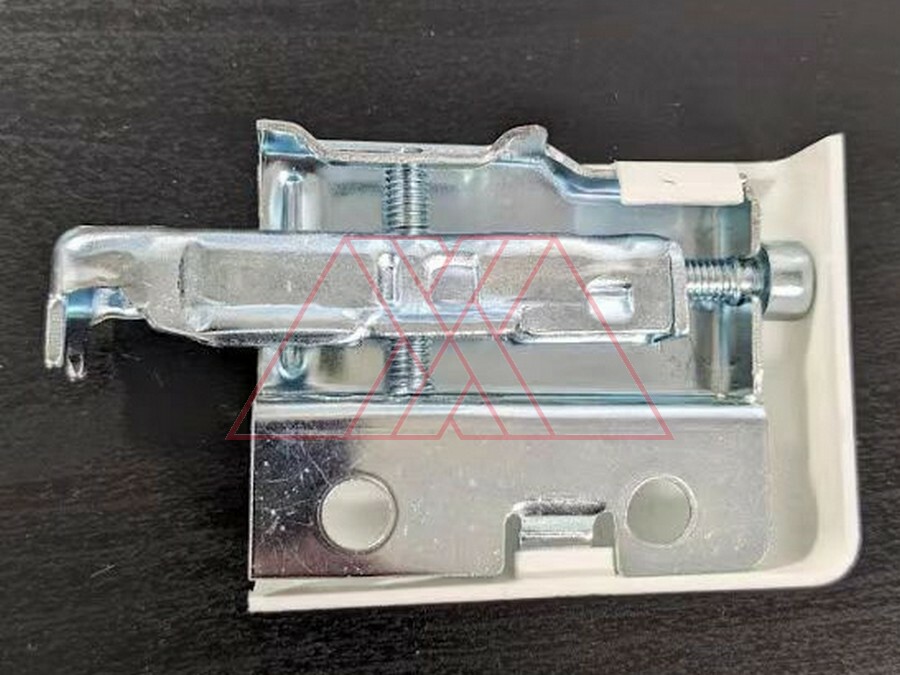 Colgador de armario ajustable