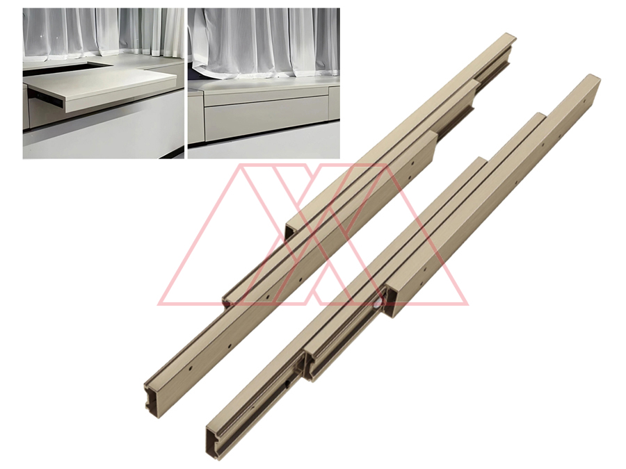 Çıkan masaüstü için ray mekanizması